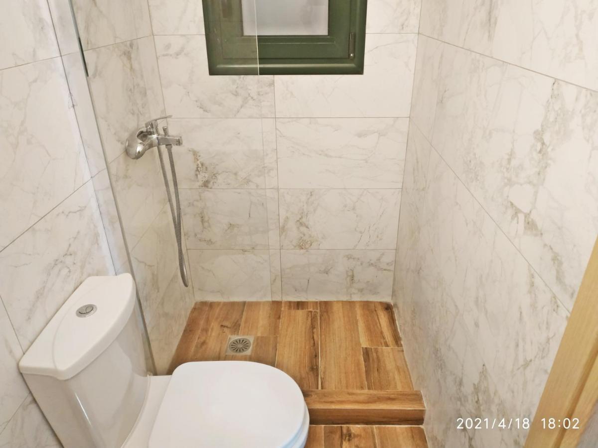 Old Harbour Apartments By Corfuescapes Gaios Bagian luar foto